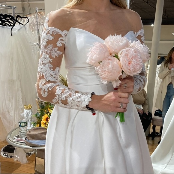 Tops - Elysee Atelier mesh lace bridal long sleeve